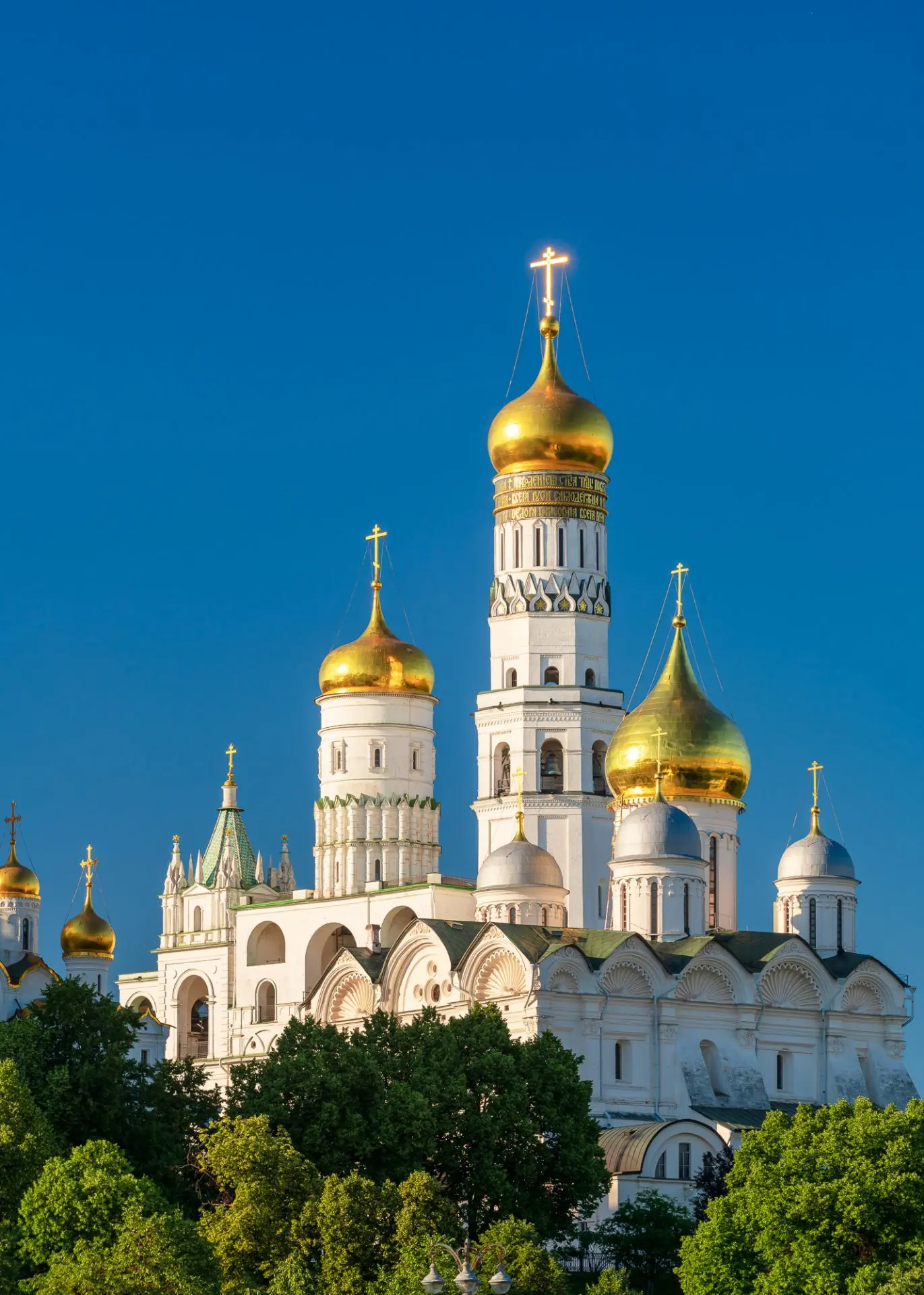 Дорогие друзья, поздравляем вас с Днем России! 🇷🇺
.
© Музеи Московского Кремля