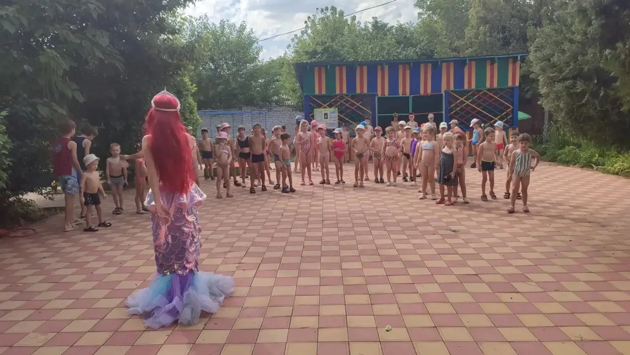 Вчера в нашем саду прошло мероприятие «День Нептуна»🧜🏻 в гости к ребятам пришел сам Нептун с Русал