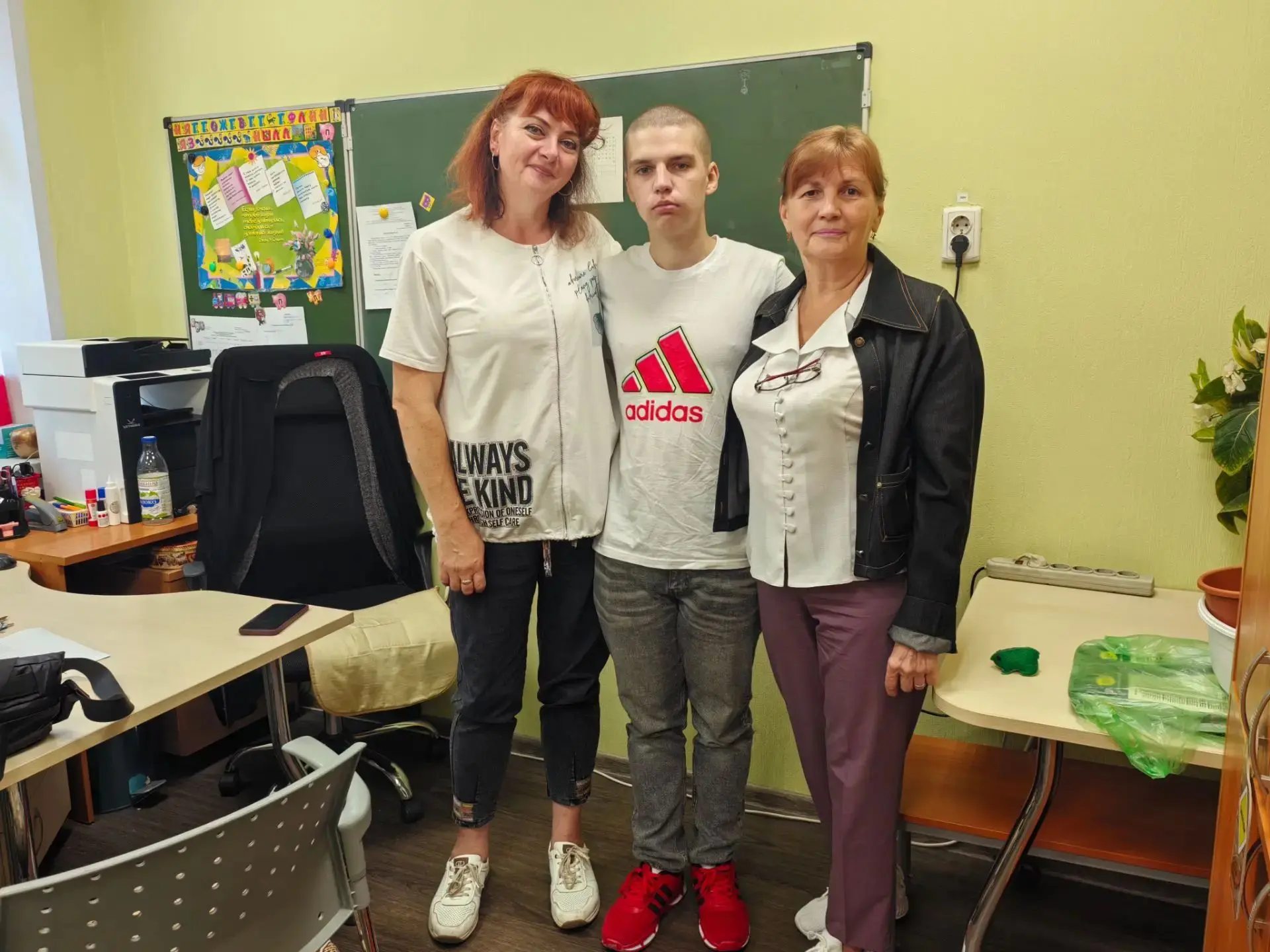 Когда выпускники возвращаются в родные стены ❤️