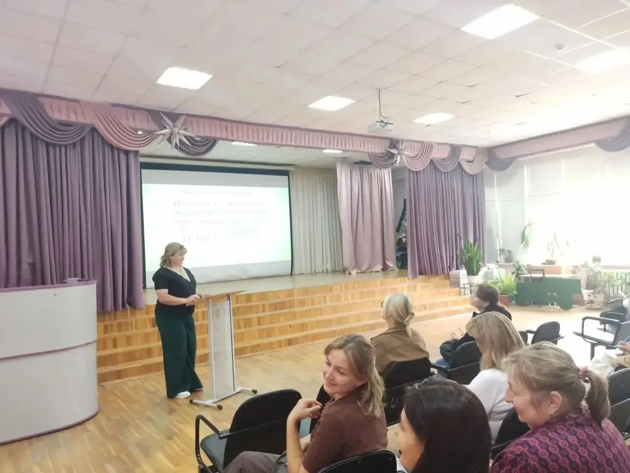 Готовимся к ГИА вместе: в школе состоялось родительское собрание для родителей 11-класс...