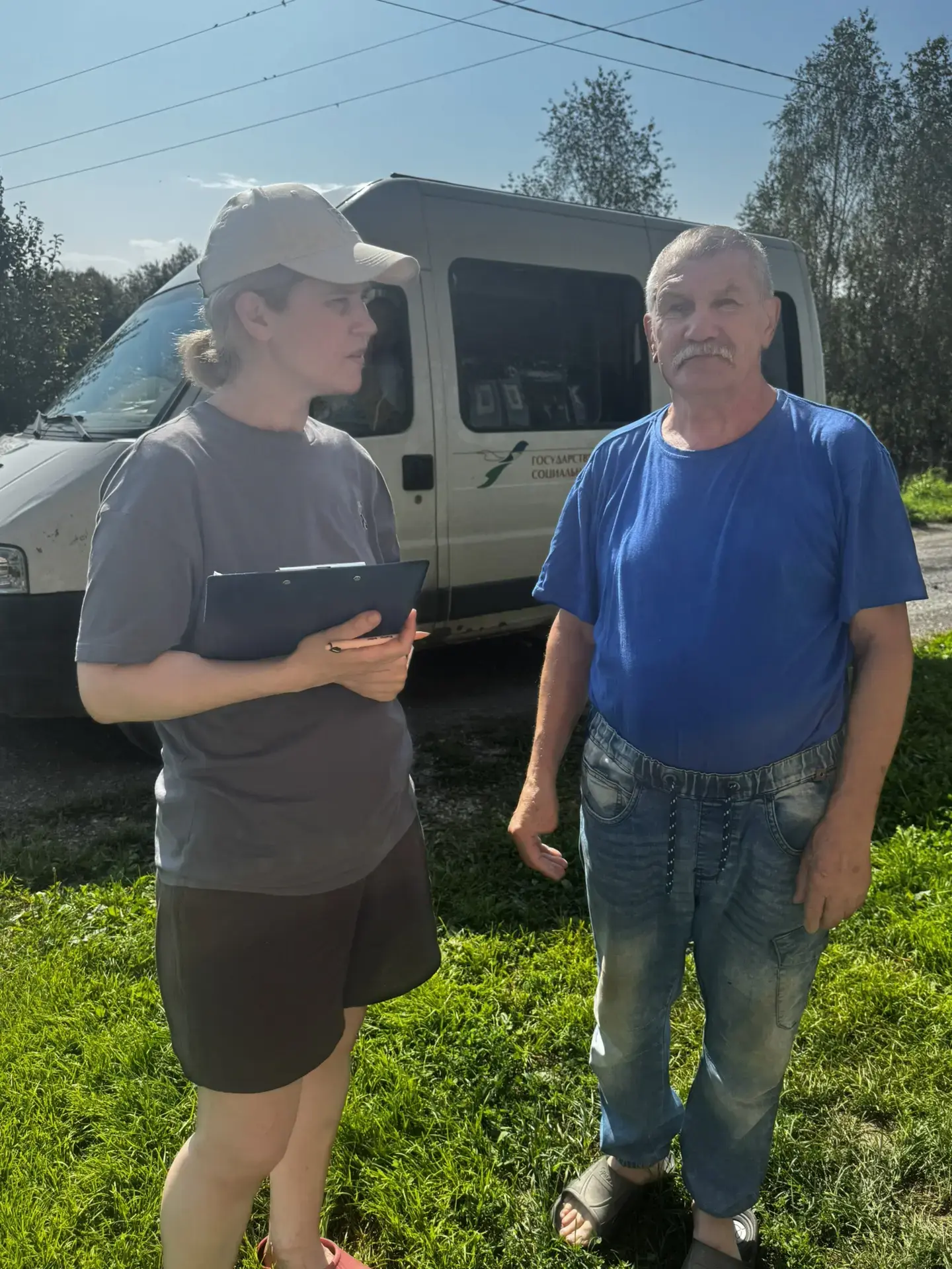 🏠В поселке Билимбай работа по мониторингу и ликвидации последствий непогоды не останавливается. Спе