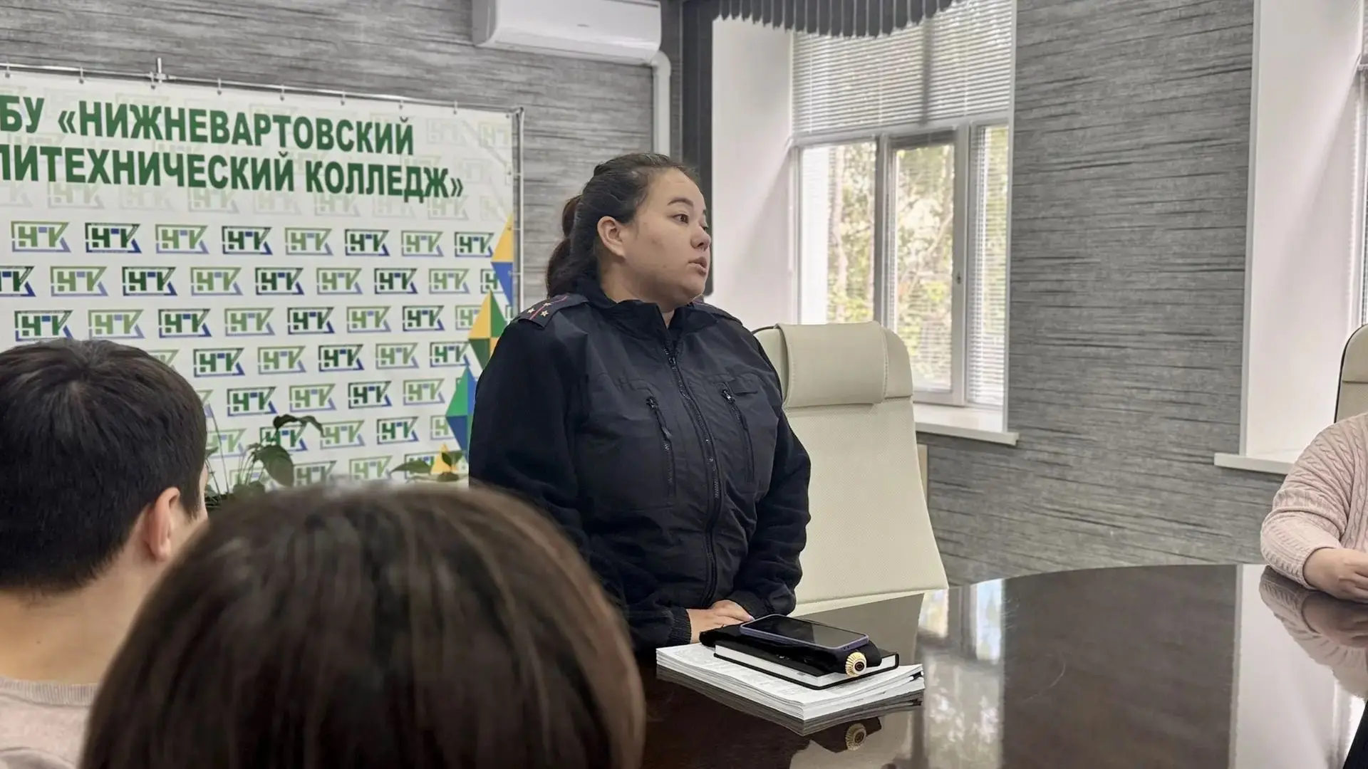 🛡️ Учимся распознавать угрозы: встреча с инспектором полиции