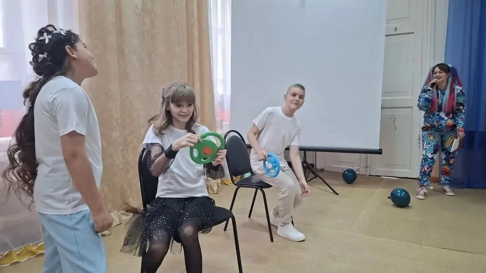 Четыре года позади. Впереди — пятый класс. Но прежде чем взять взрослые рюкзаки, выпуск...