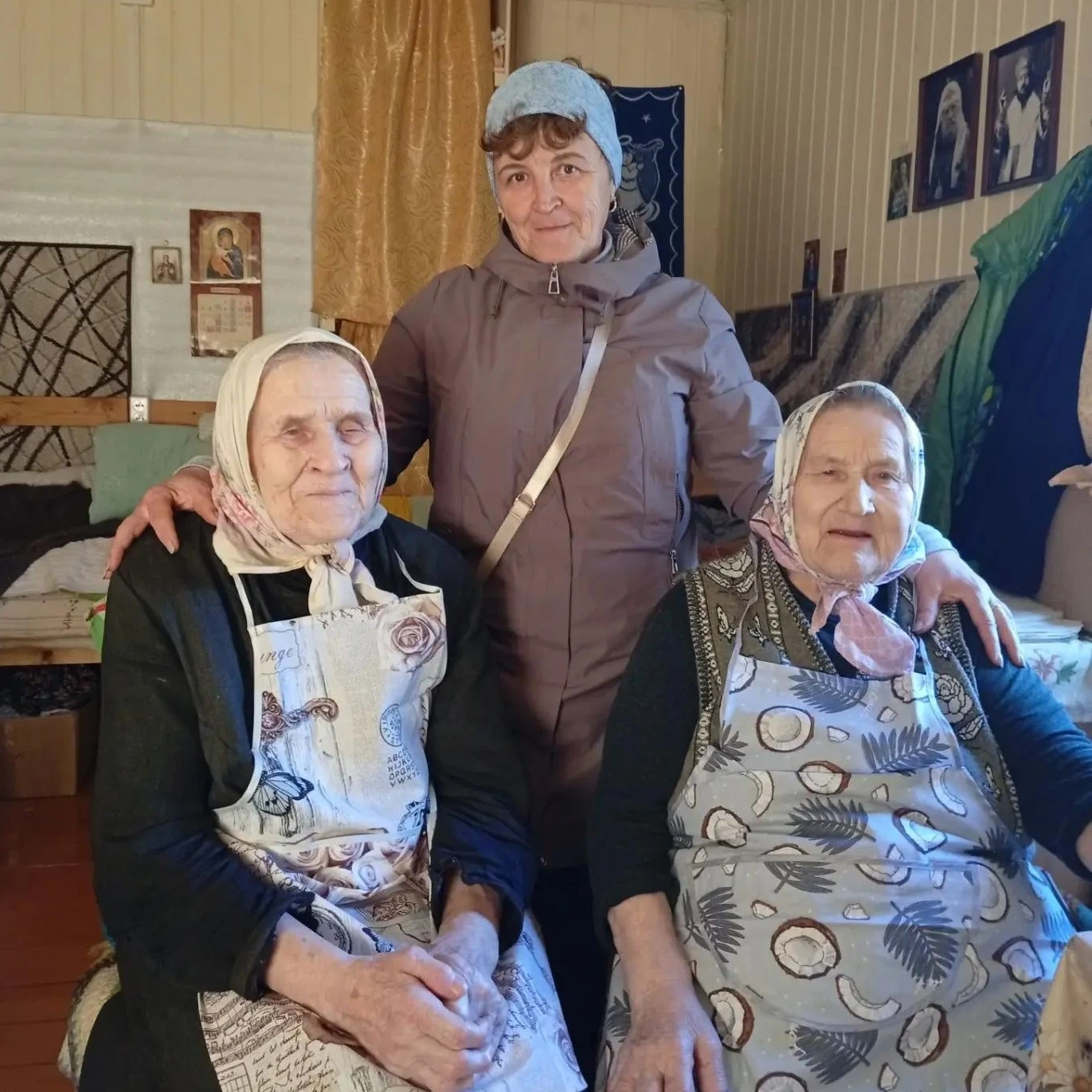 В Пиксуре поздравили с Днём пожилых людей
