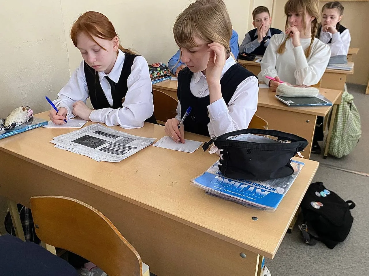 🚀 Географическое приключение длиною в две недели!  С 6 по 17 апреля наши ученики 4 , 5 - 7 классов с