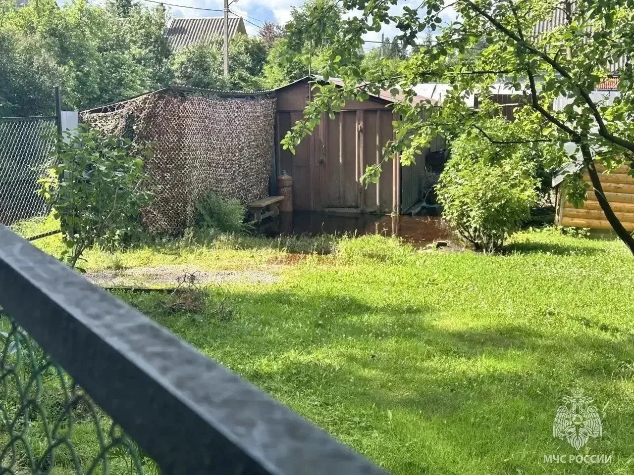 В Ломоносовском районе Ленинградской области зафиксировано подтопление на территории са...