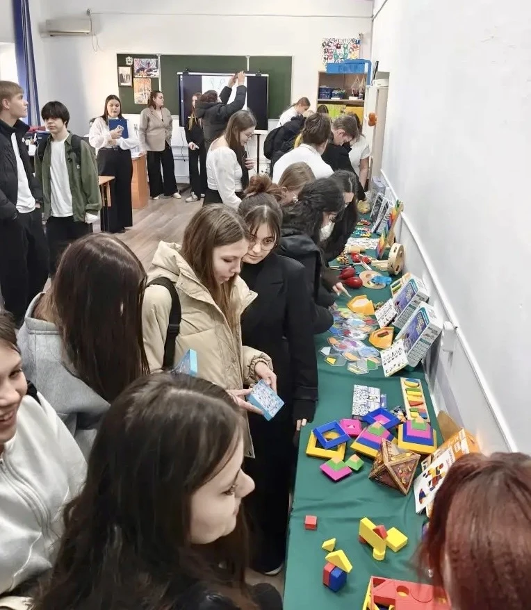👩🏼‍🎓 Профориентационные экскурсии для школьников  в образовательных организациях среднего профессион