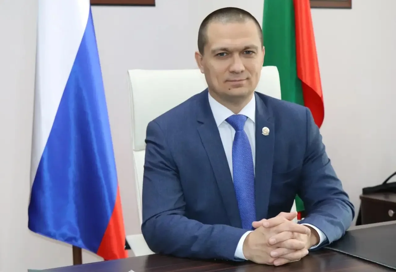 🇷🇺🎉Министр юстиции Татарстана Рустем Загидуллин поздравил жителей республики с главным государств