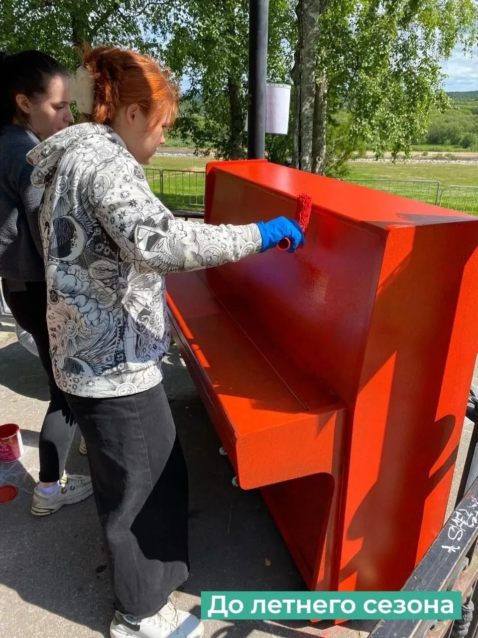 Пианино в Кировском парке меняют уже в 6-й раз — уличные условия и небрежность горожан губят инструм