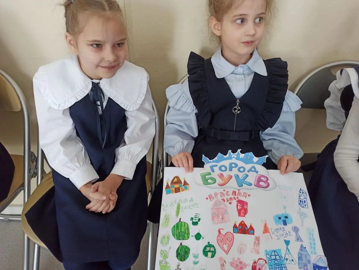 🌟 Сегодня в нашей школе в корпусе на Феофанова произошло нечто волшебное! 🌈 На прошлой неделе у нас 