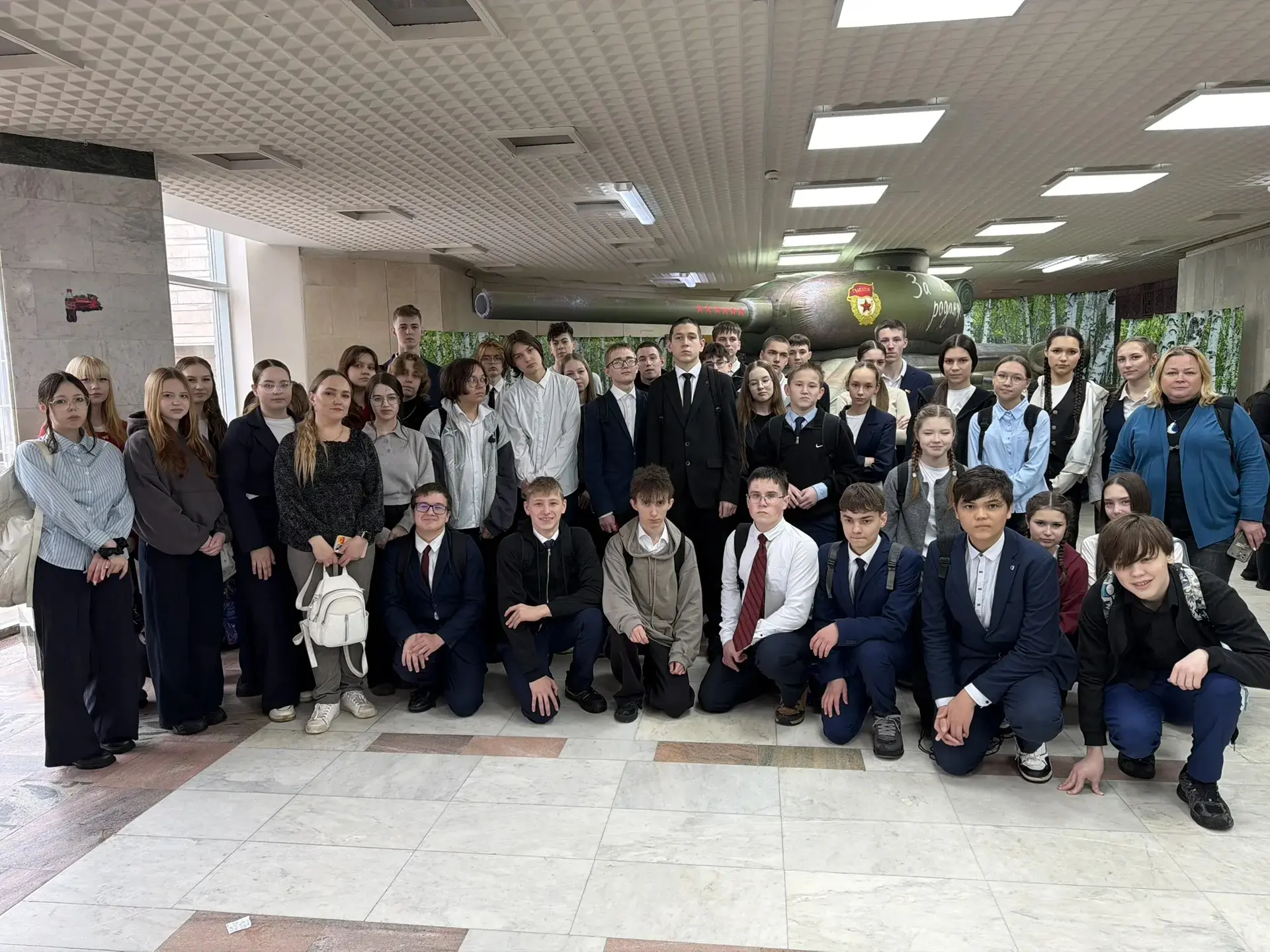 🎗РЕКА ПАМЯТИ  Сегодня обучающиеся МБОУ «СОШ №56» г.Чебоксары стали зрителями пронзительного представ