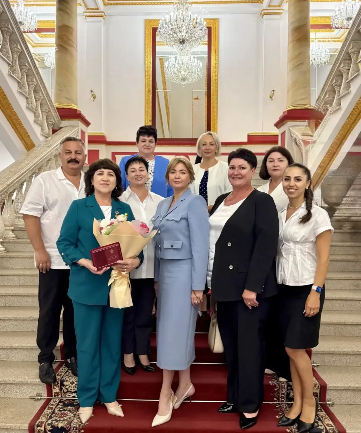 1 место на Кубани! Наша школа — лидер по независимой оценки качества! 🏛️🏆✨