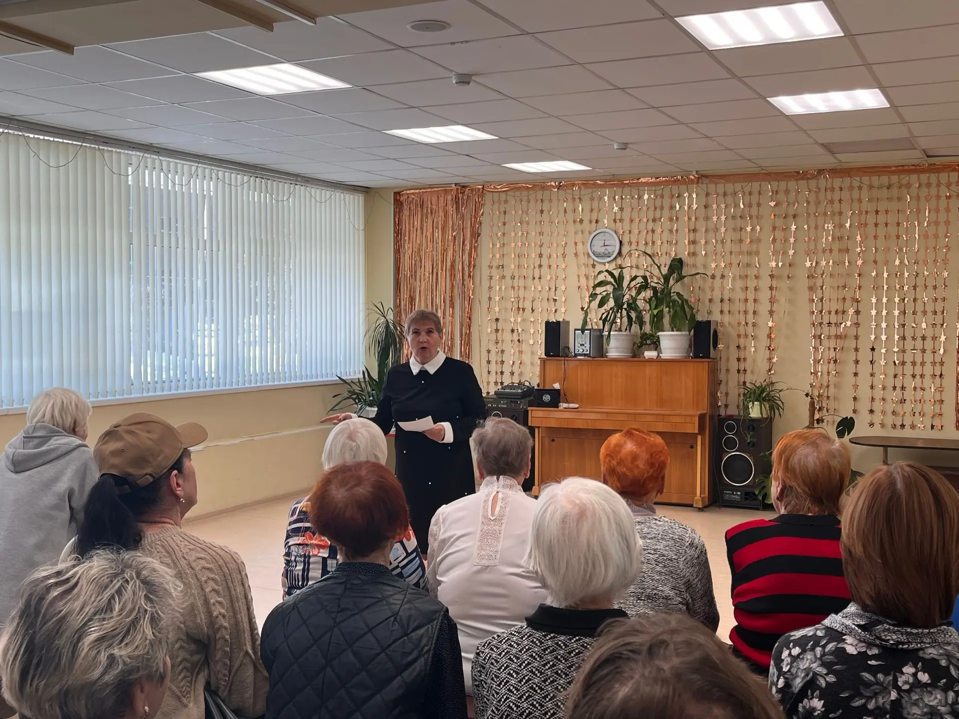1 сентября, в День знаний, в Комплексном центре социального обслуживания прошёл тёплый ...