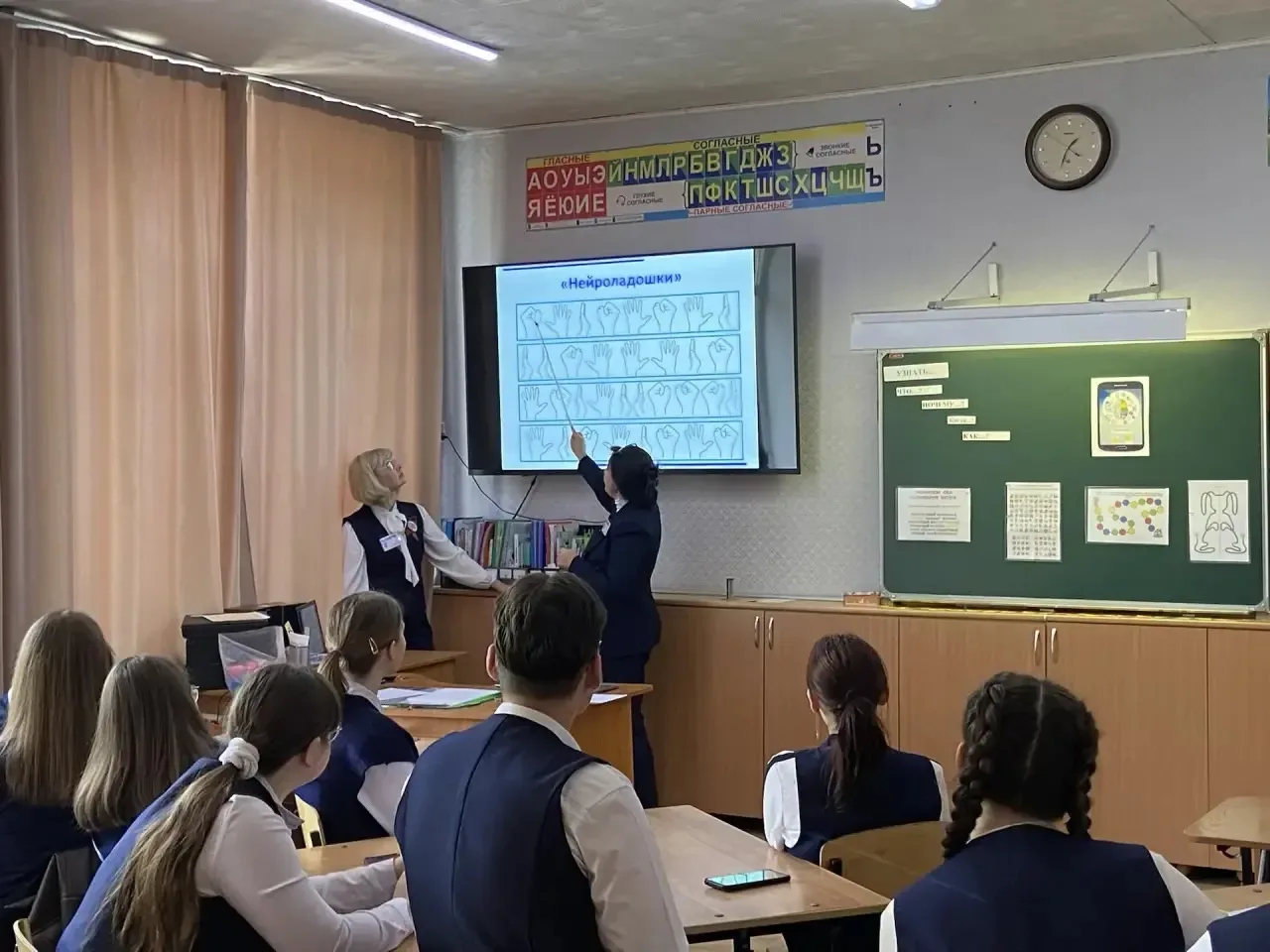 На базе МБОУ СОШ 10 ККЮС 7 мая в рамках федерального проекта «Школа Минпросвещения России» прошла ст