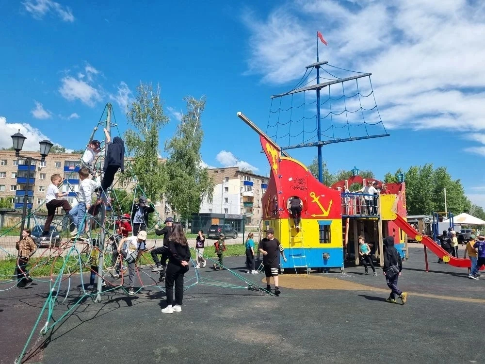 Заметка об 11 дне в «Семьяленде» ✨

Ровно половина смены позади. Кажется, только вчера мы знакомилис