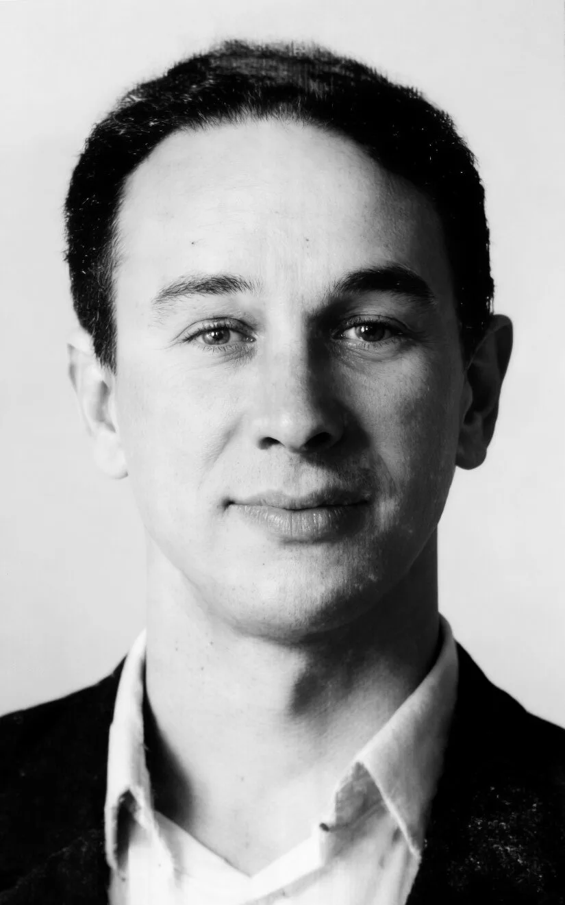 Сегодня в нашей стране отмечают праздник-День среднего профессионального образования.