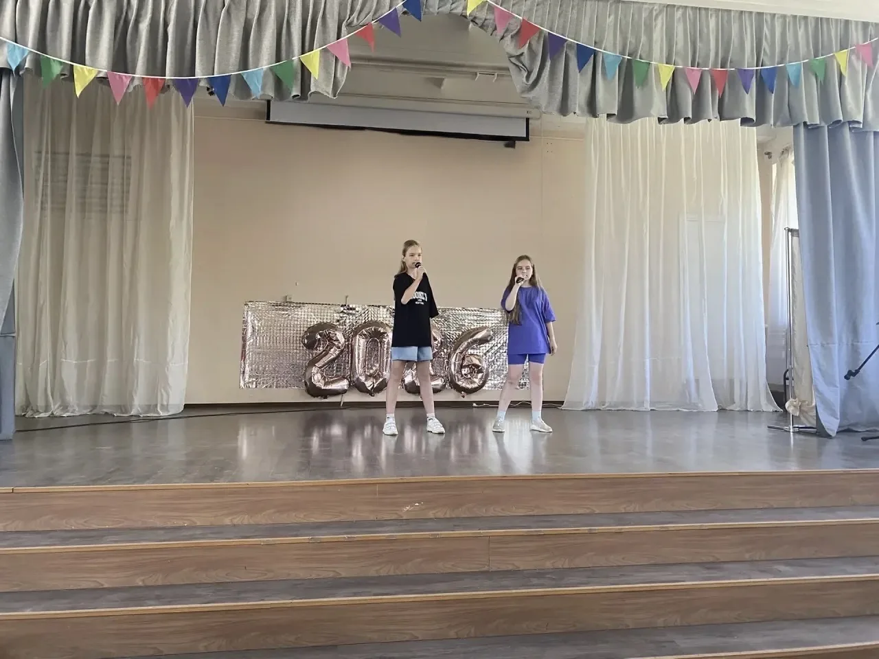 В нашем лагере «Дружба народов»  #Школа11Кострома прошёл концерт «Минута славы» — и это было идеальн