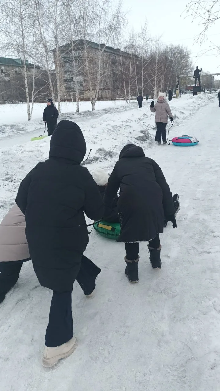 Начало учебной недели после затяжных праздников могло быть томным, но только не для младшего городск