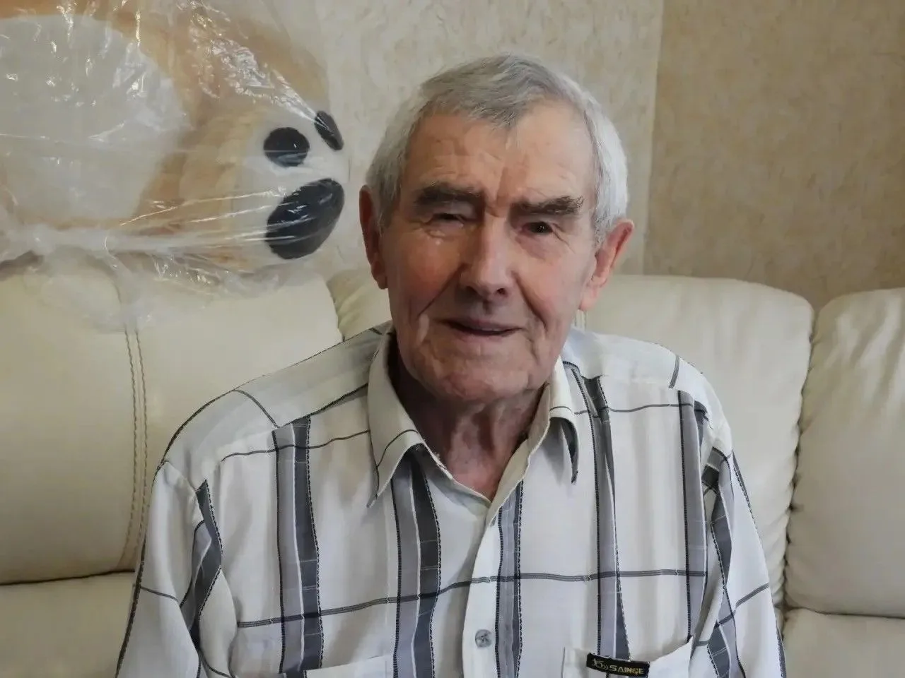 22 июля свой 90- летний юбилей отметил заслуженный ветеран труда - Иван Александрович Чешенко. Иван 