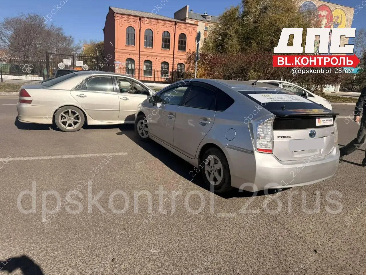 По Красноармейской, возле автовокзала.