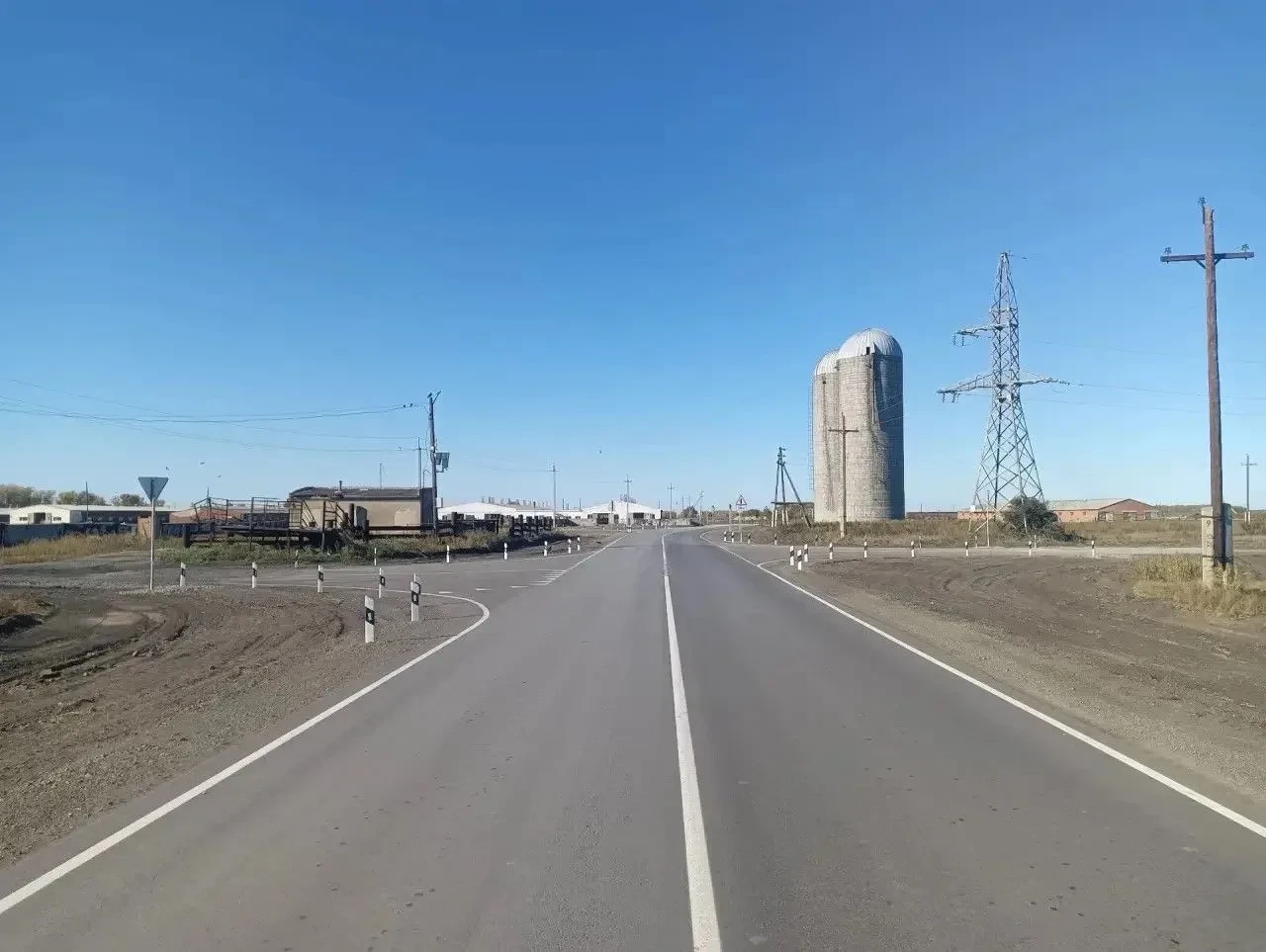 🛣️ К объектам «Эко-Продукта» построили подъездную дорогу