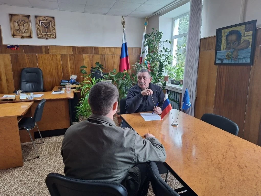 Депутат Василий Кравцов рассмотрел обращения аркадакцев