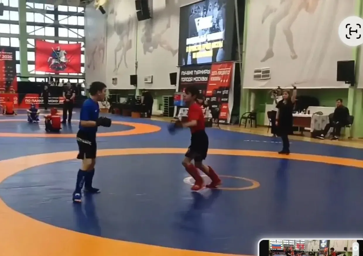 Гордимся нашим чемпионом! 🏆💪  🌟 Ученик 9 класса Егор стал чемпионом города Москвы по панкратиону сре