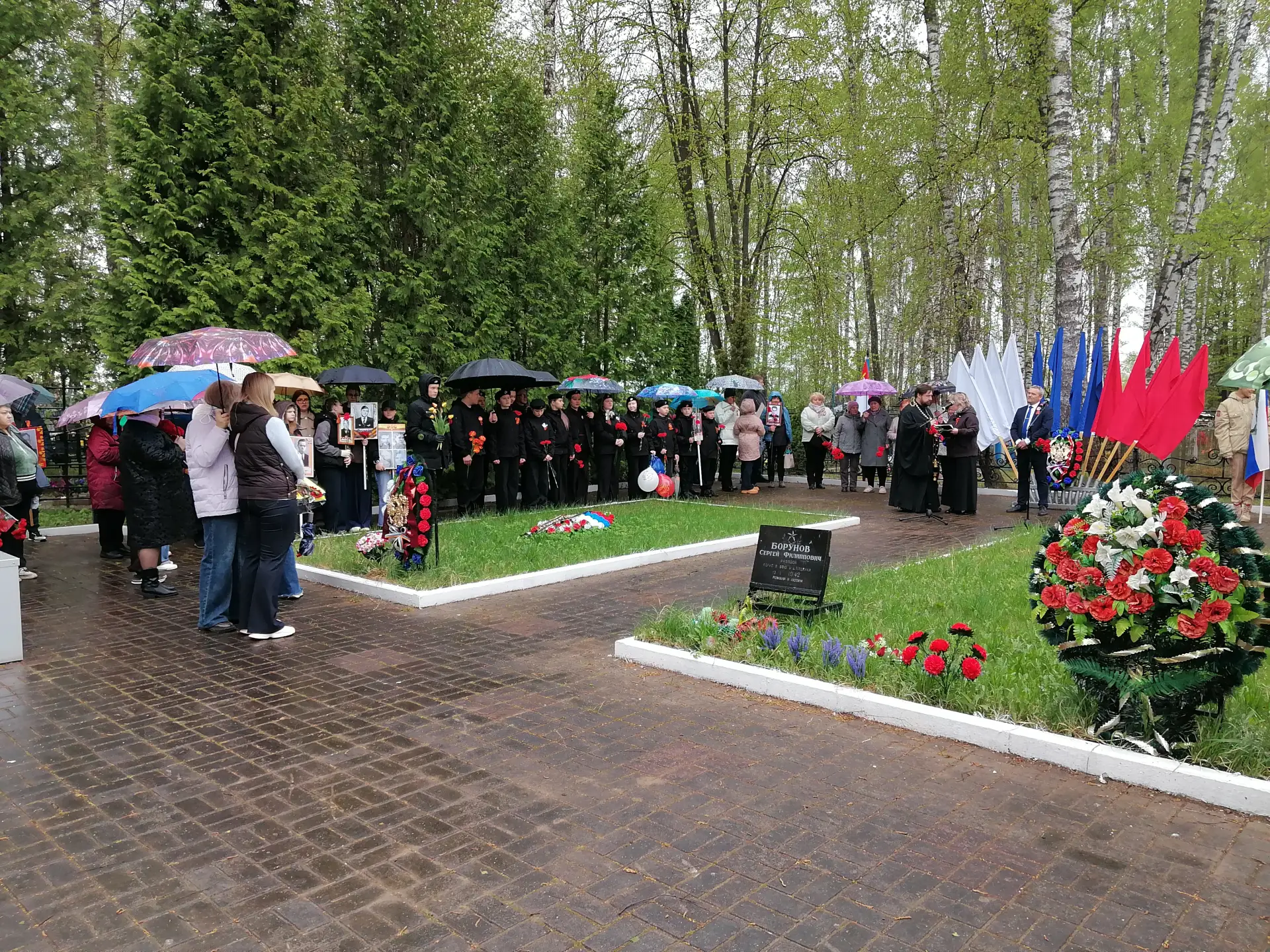 ⭐️Сотрудники детского сада приняли участие в торжественном Митинге, посвященном 81-ой г...