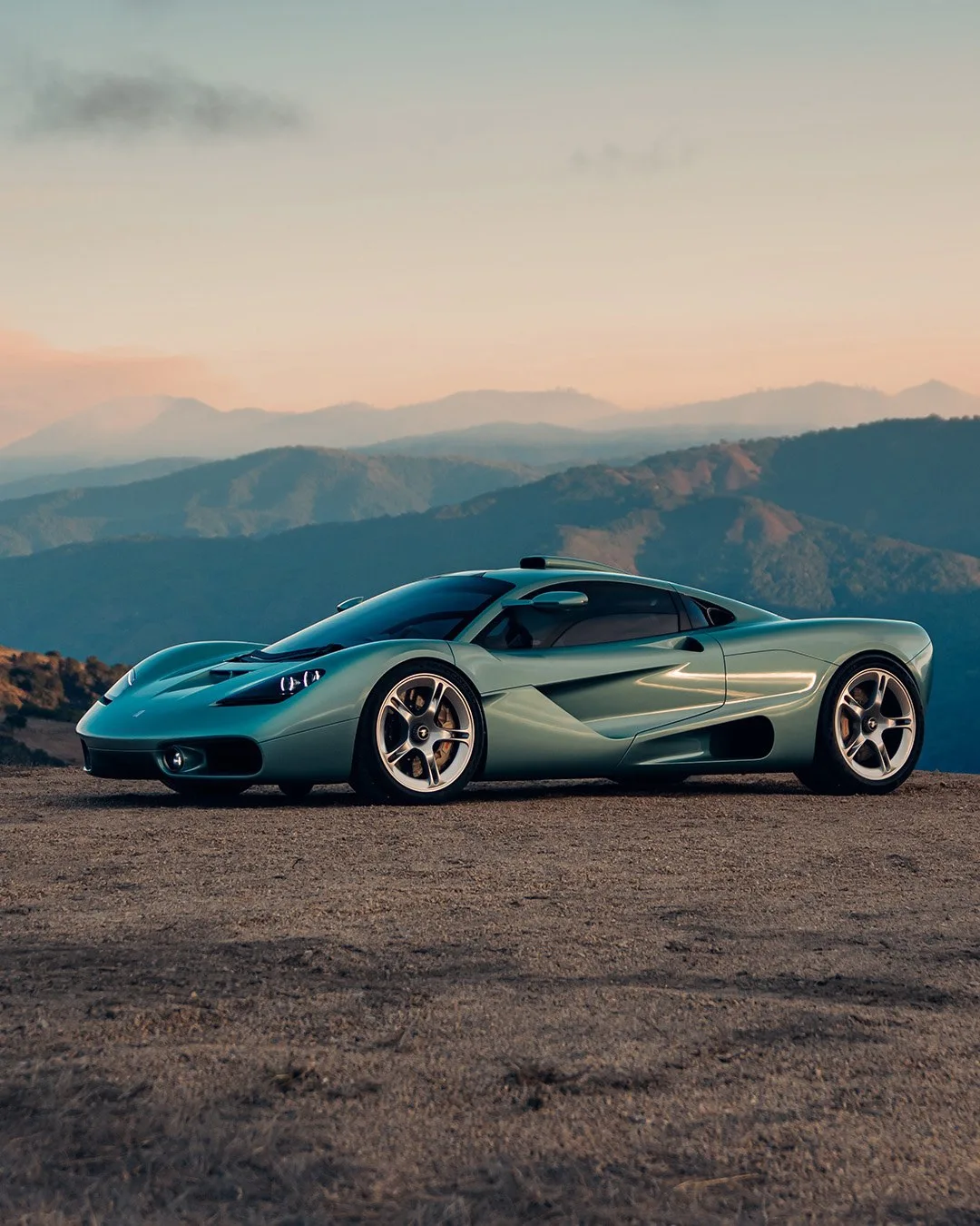 🔥 НОВЫЙ НАСЛЕДНИК McLAREN F1 РАСКРЫТ!