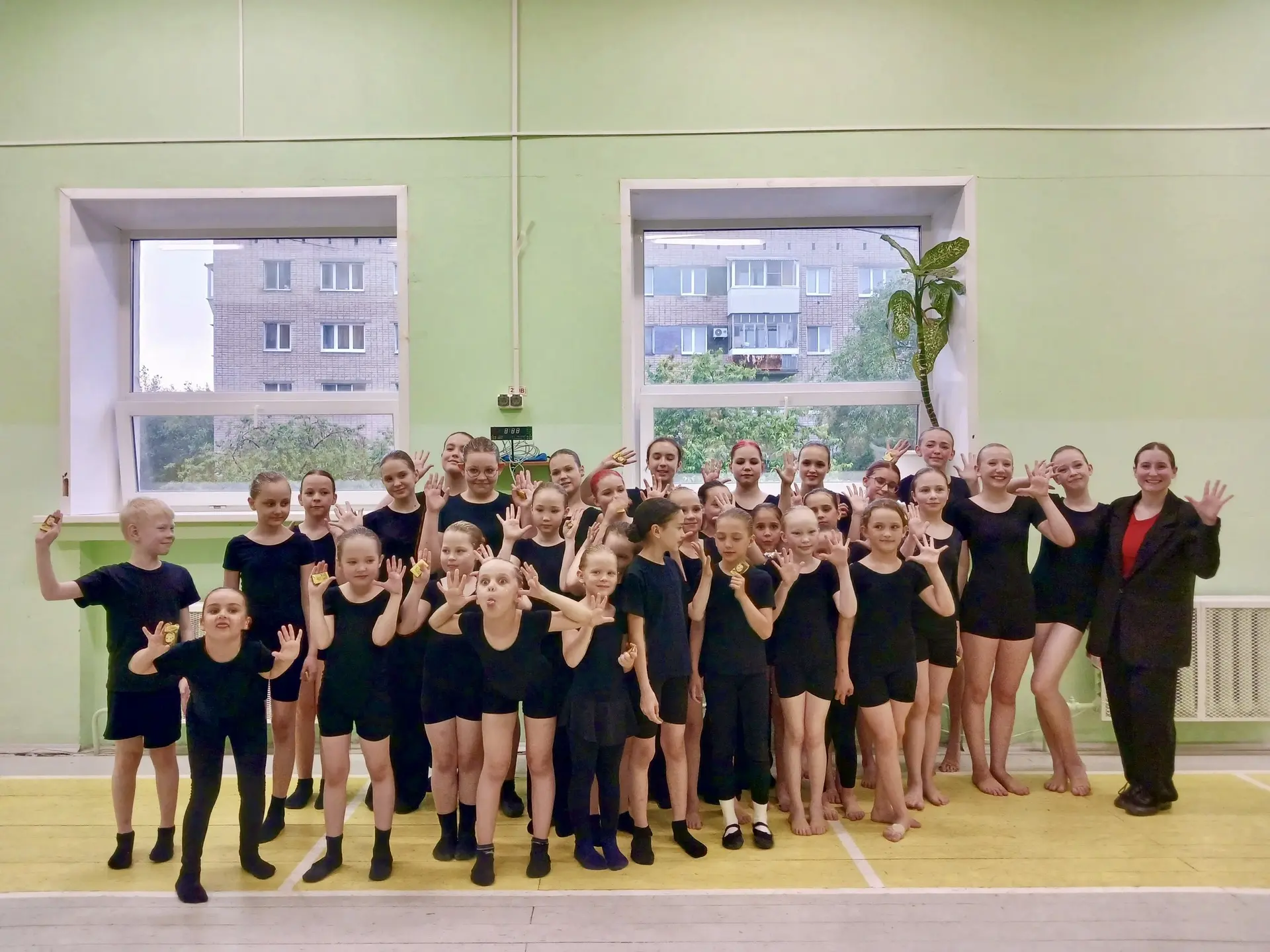 🤩В клубе «Ритм» прошёл первый отчётный концерт Студии танца «Пунктум». За год работы коллектив подг