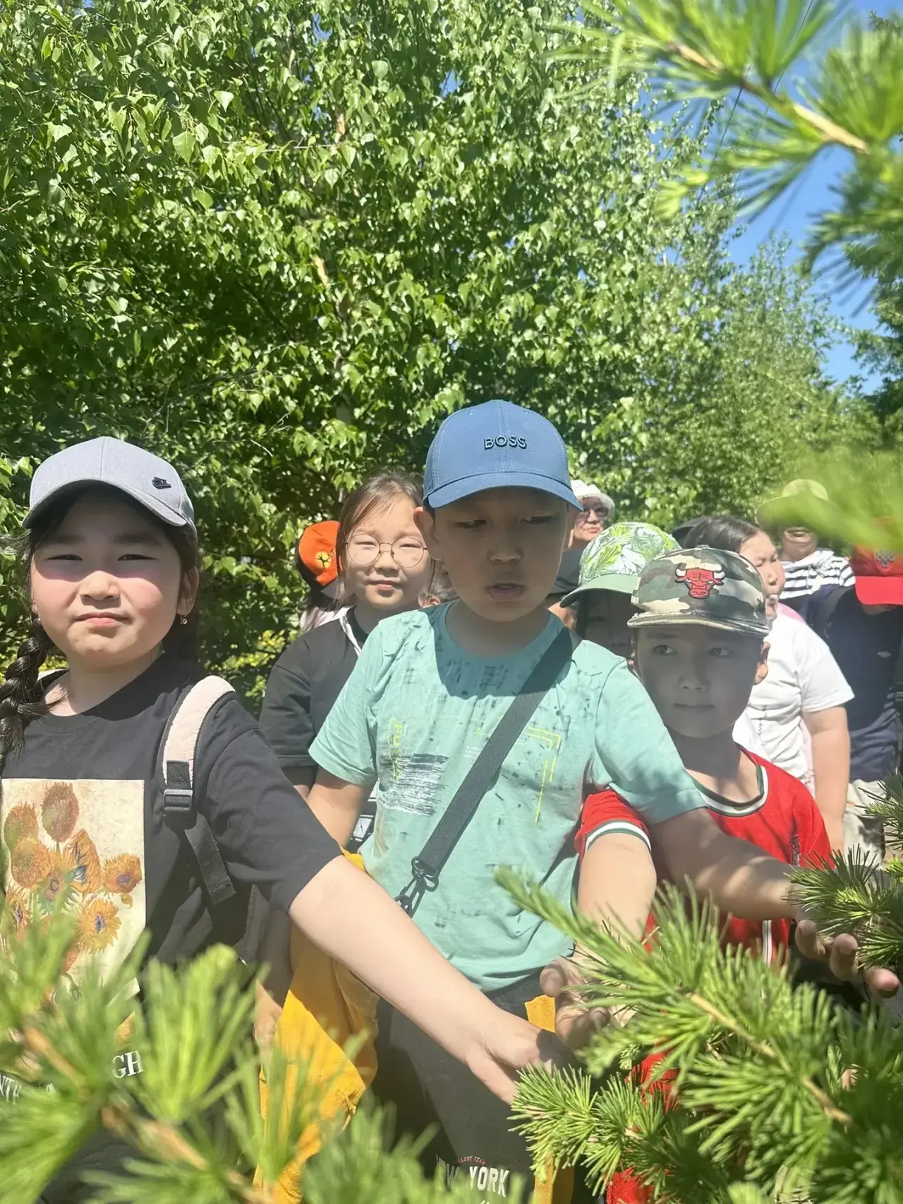 🌏 «Тунхэнэй сууряан» в гостях в национальном парке.
📅9 июня воспитанники летней этноплощадки «Тунх