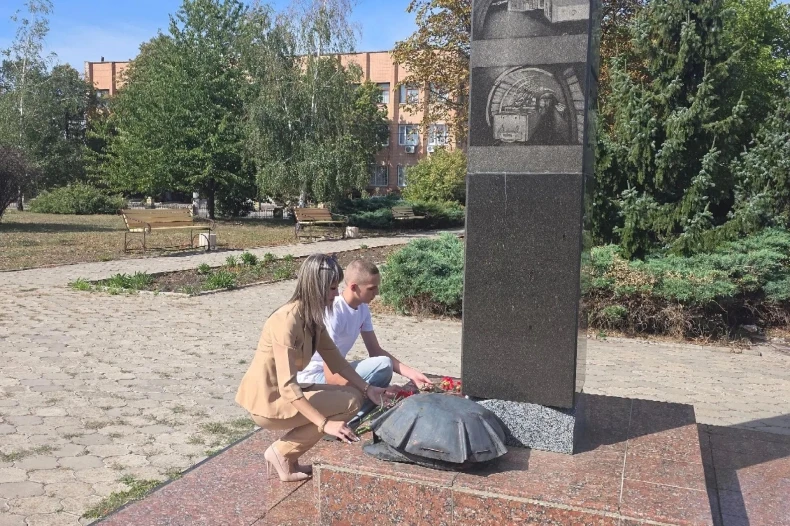 Акция памяти погибшим шахтерам прошла в Свердловске