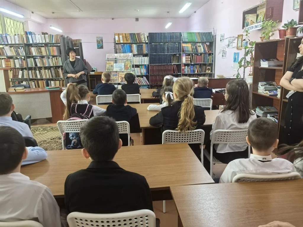 Увлекательное погружение в мир книг: поход в городскую библиотеку