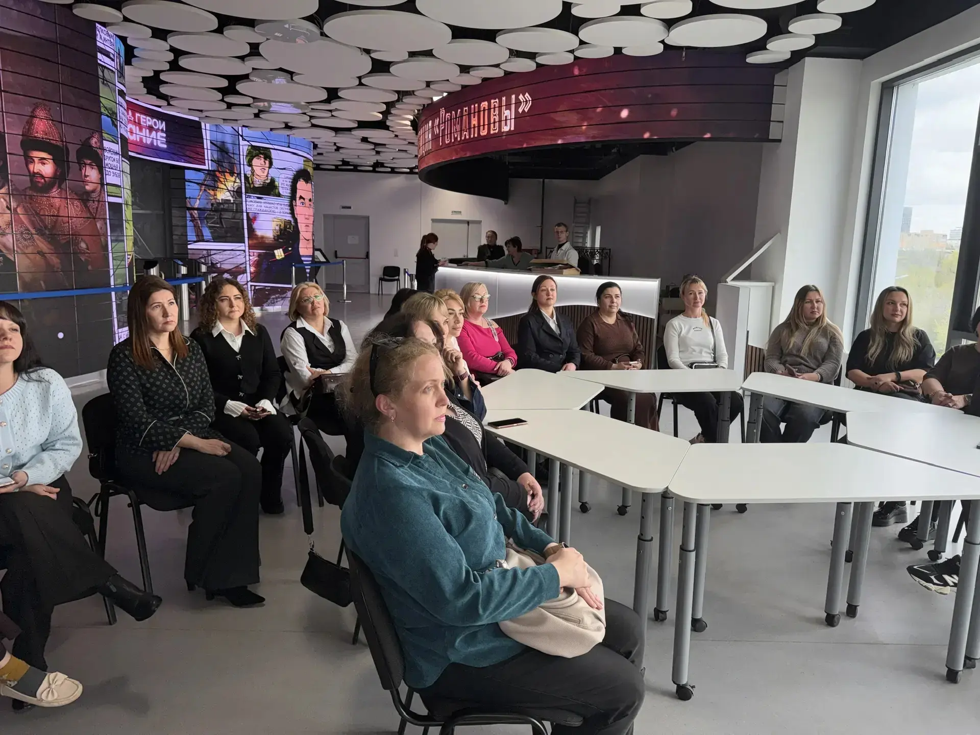 💖Сердечная встреча родительского клуба "Маленькие & Взрослые"  🇷🇺В Молодёжном центре состоялась встр