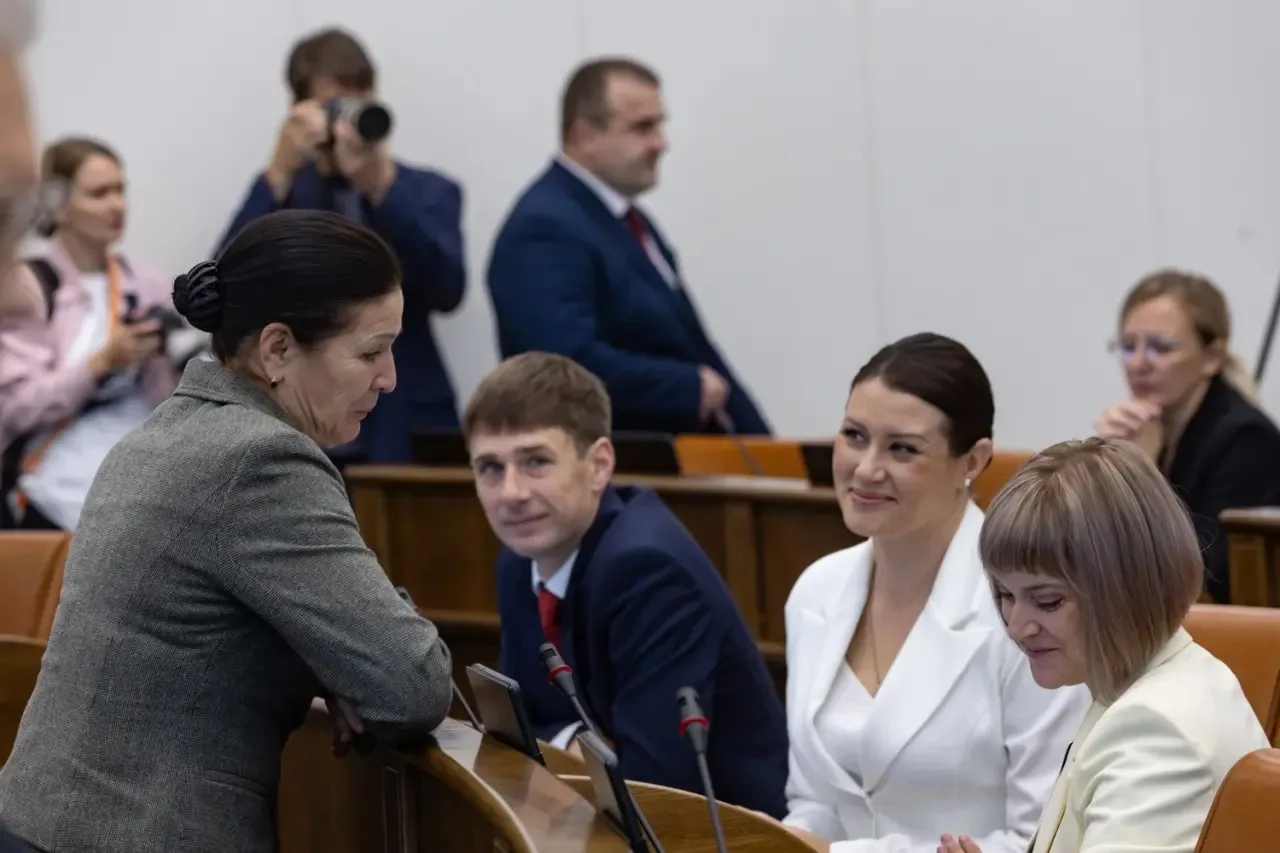 Первая сессия Законодательного собрания Красноярского края состоялась