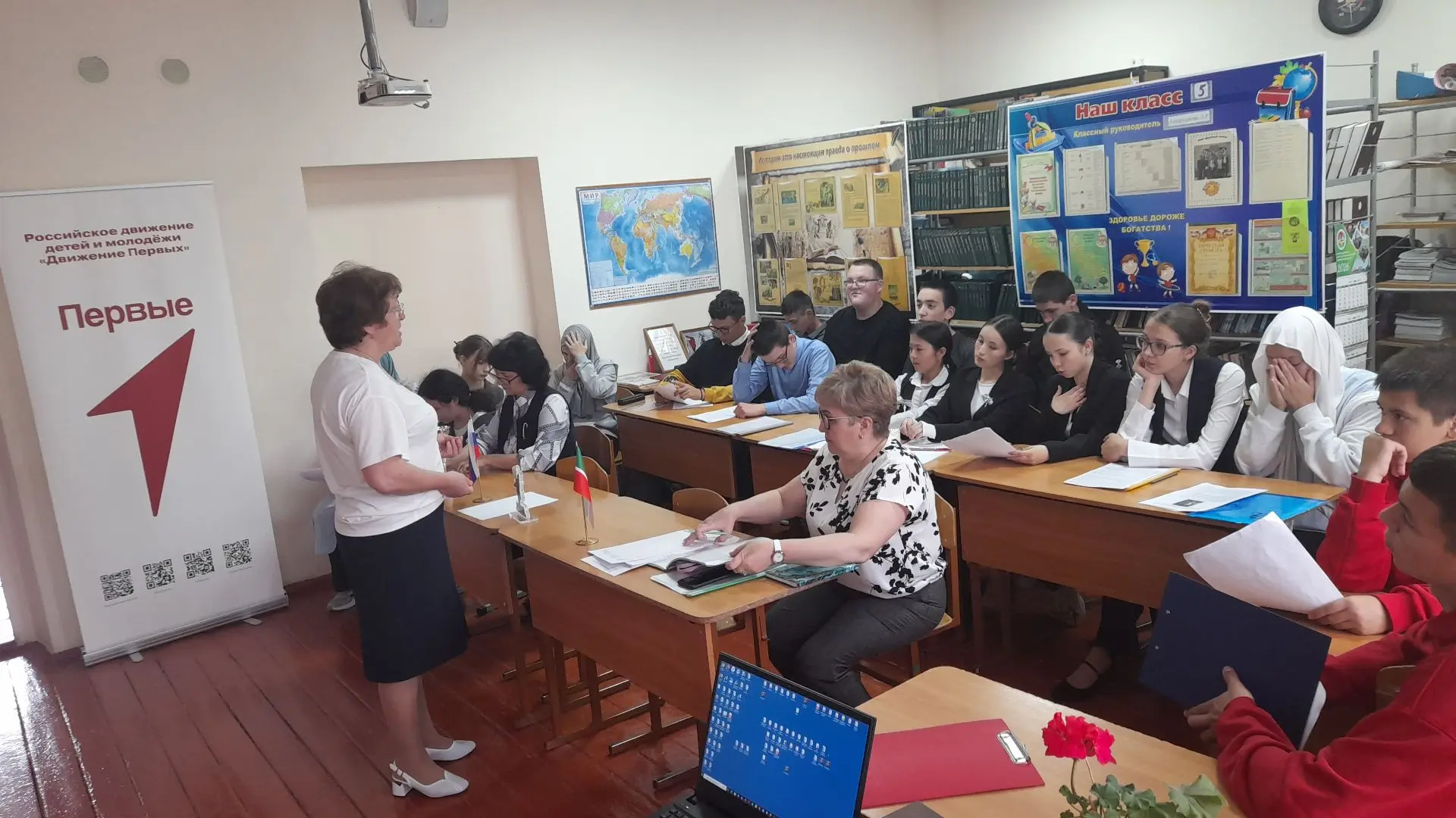 В конце учебного года в нашей школе состоялось знаковое событие — ученическая конференция, которая с