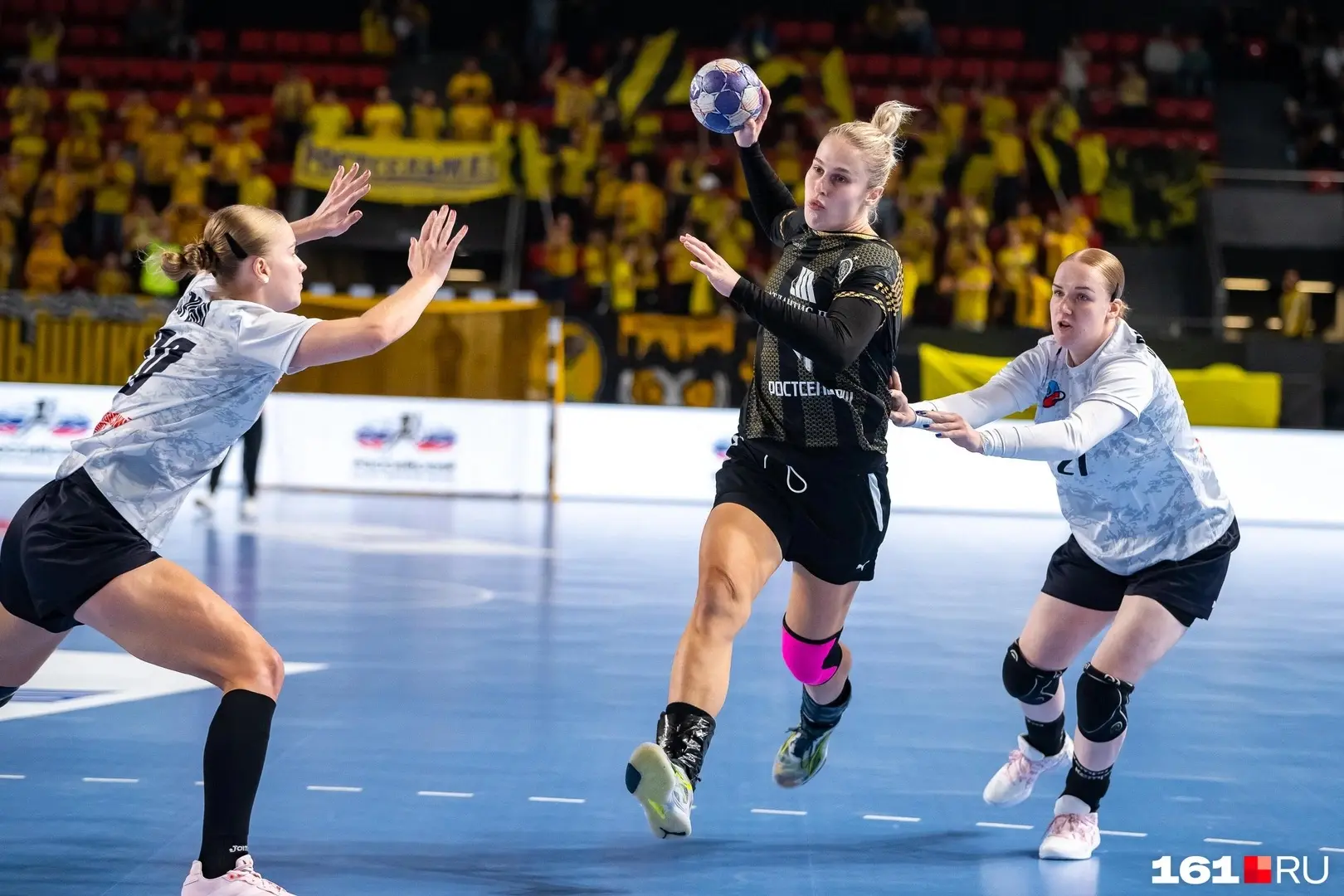 🤾🏼‍♀️Женский гандбольный клуб «Ростов-Дон» на домашней площадке обыграл московский «Л...
