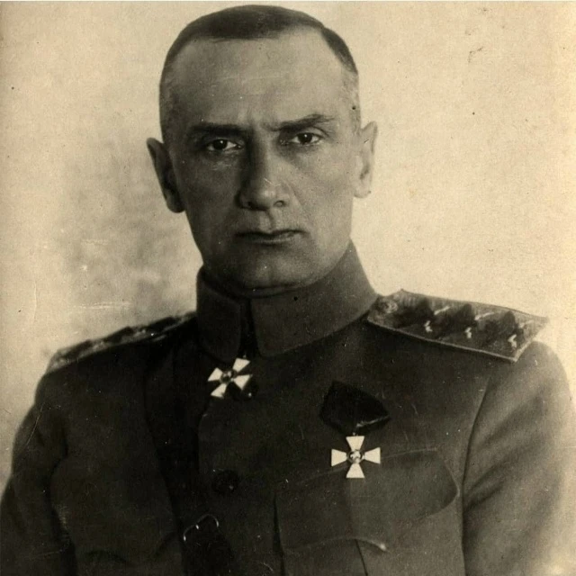 Paccтрел Колчака стал лeгeндой.