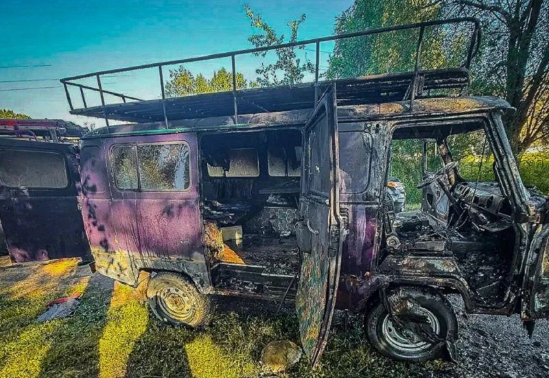 В Смоленской области сгорели два автомобиля