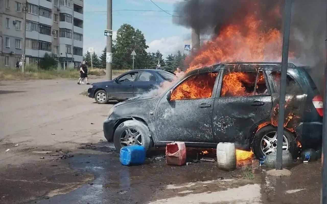 ⚡️Три человека пострадали в Лисичанске