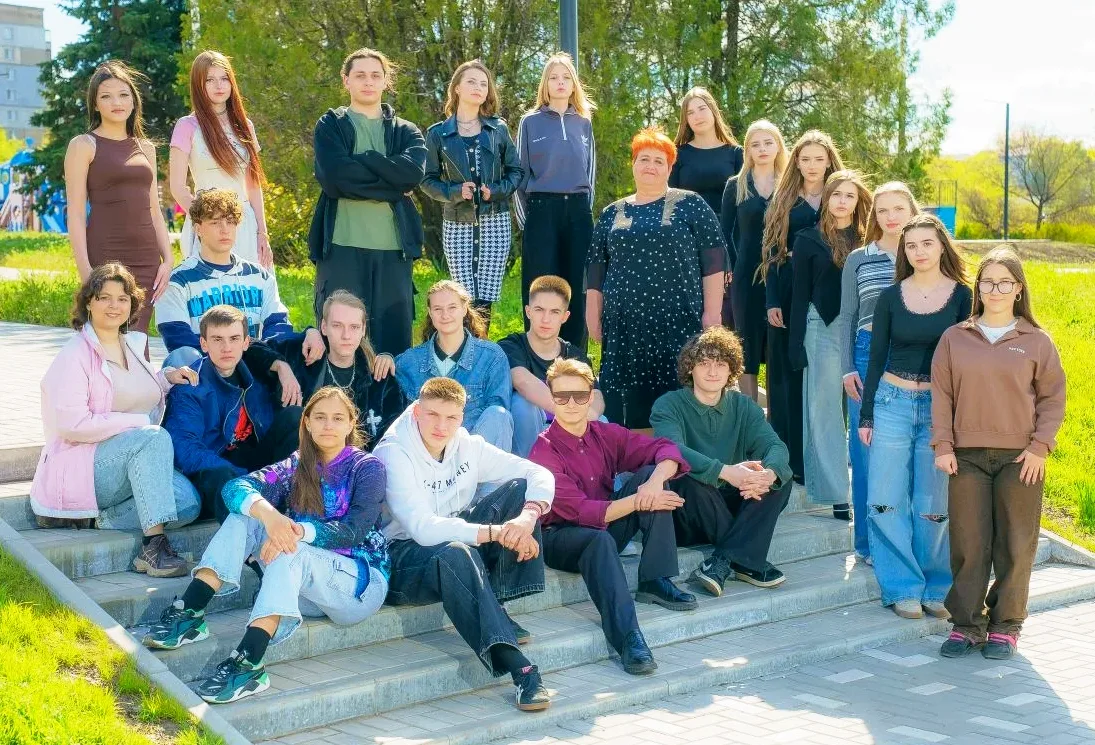 🎓 Выпуск 2026 года Алчевской гимназии им. П.Н. Липовенко — настоящая команда, которая ...