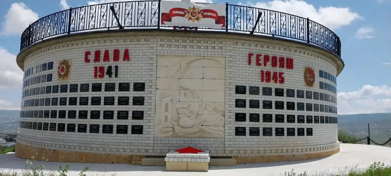 Мемориальная прогулка «Малая Родина глазами Героев»: память, которая живёт в сердцах.

💢В рамках Вс