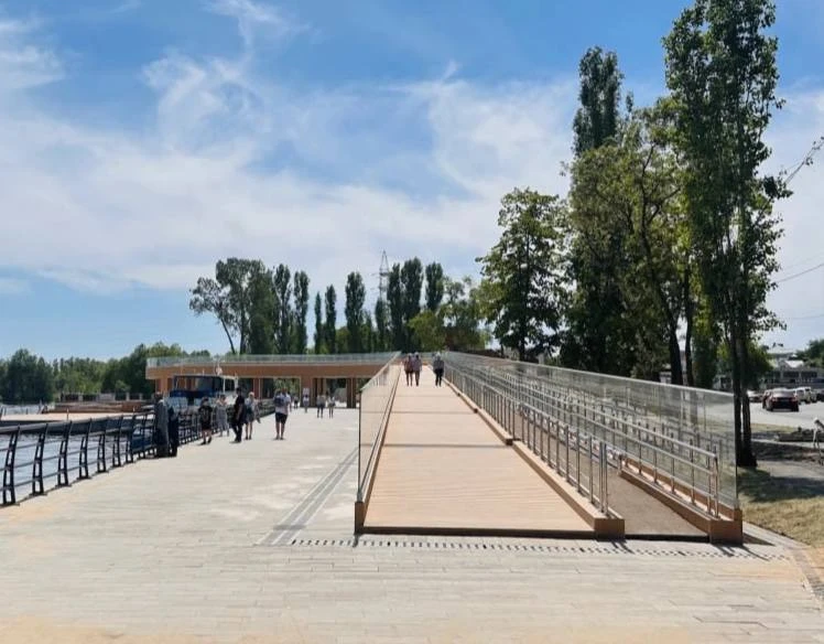 ⚡️Подрядчик Петровской набережной «заплатит» за бардак