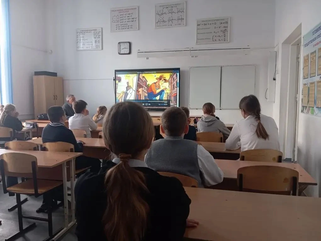 🎭 За кулисами величия   «Разговоры о важном», посвященные двум знаковым датам российской культуры: 2