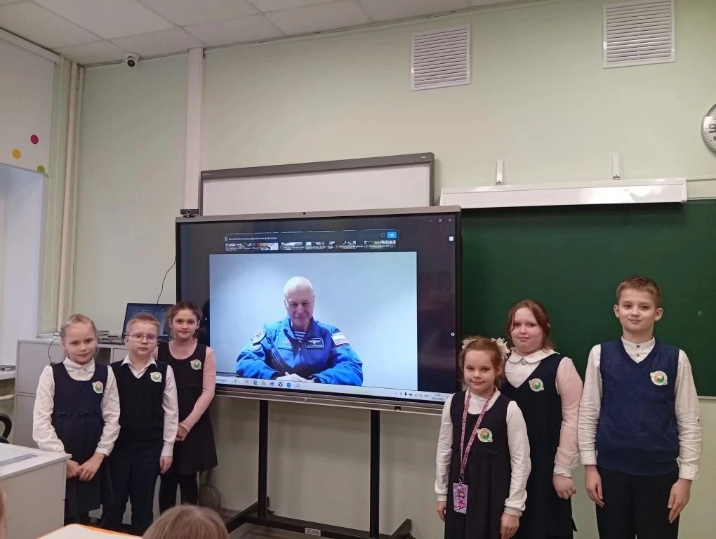 🇷🇺🇧🇾 НА МЕЖДУНАРОДНОМ КОРАБЛЕ В КОСМИЧЕСКИЕ ДАЛИ  🚀 9 апреля в преддверии Дня Космонавтики🚀  учащиес