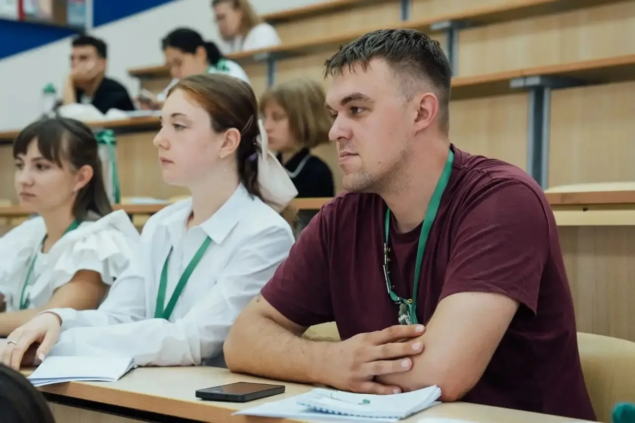 🎉 Пять студентов Оренбургского ГАУ — в полуфинале Всероссийского конкурса «Я в Агро»!

Сейчас в Сар