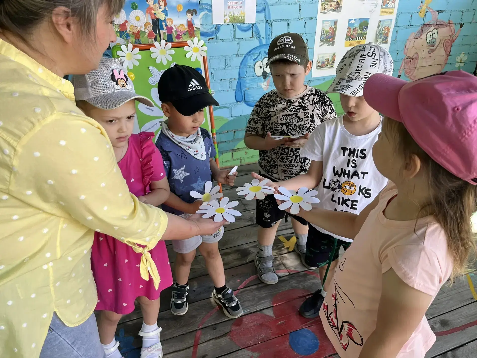 С Днём семьи, любви и верности, дорогие родители!🌼
От всего сердца коллектив нашего детского сада п