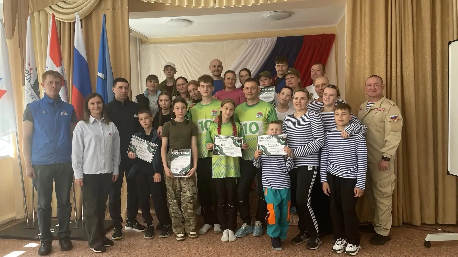 СЕМЕЙНАЯ ЗАРНИЦА 
 
🏆 Впервые в Чайковском городском округе состоялся муниципальный этап Всероссийс