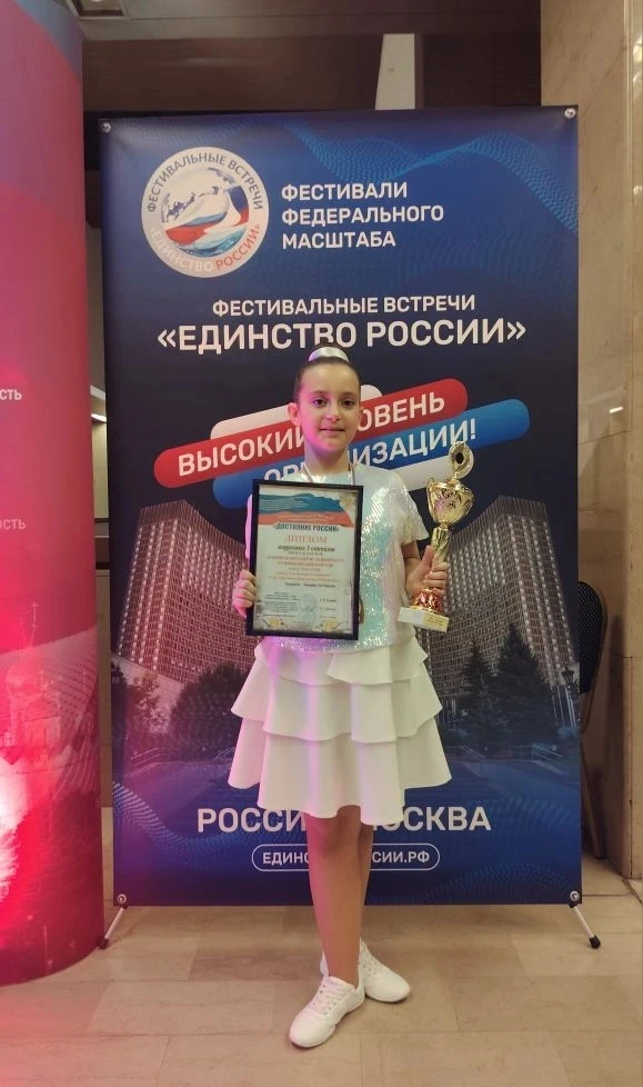 🎶 По доброй традиции — к новым вершинам!  В дни весенних каникул Образцовая эстрадная вокально-танце