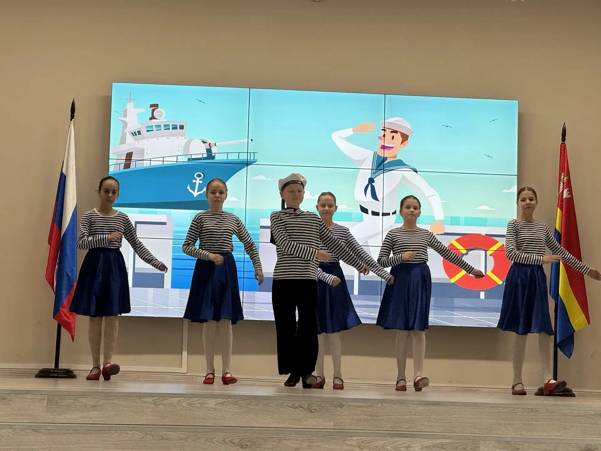 🎶 Победная весна: 81 год спустя  7 мая в актовом зале нашей школы состоялся праздничный концерт «Поб